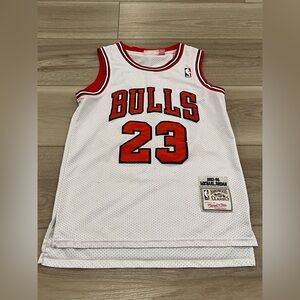 100% Authentic Michael Jordan Mitchell Ness 97 98 Bulls Jersey Size 36 S